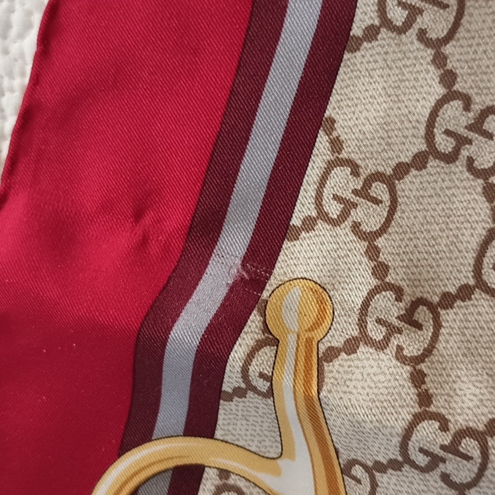 Gucci Red/Burgundy and Brown Patterned Silk Scarf Square Luxury Logo Equestrian - Picture 9 of 9
